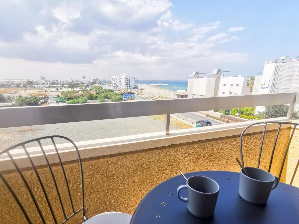 לרנקה Sea-Esta Seaview Apartment, 200 Meters To The Beach מראה חיצוני תמונה